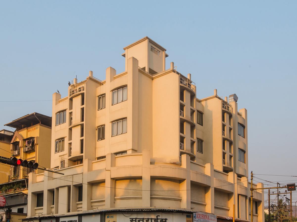 Oyo 13089 Hotel Gold Crest Navi Mumbai Exterior foto